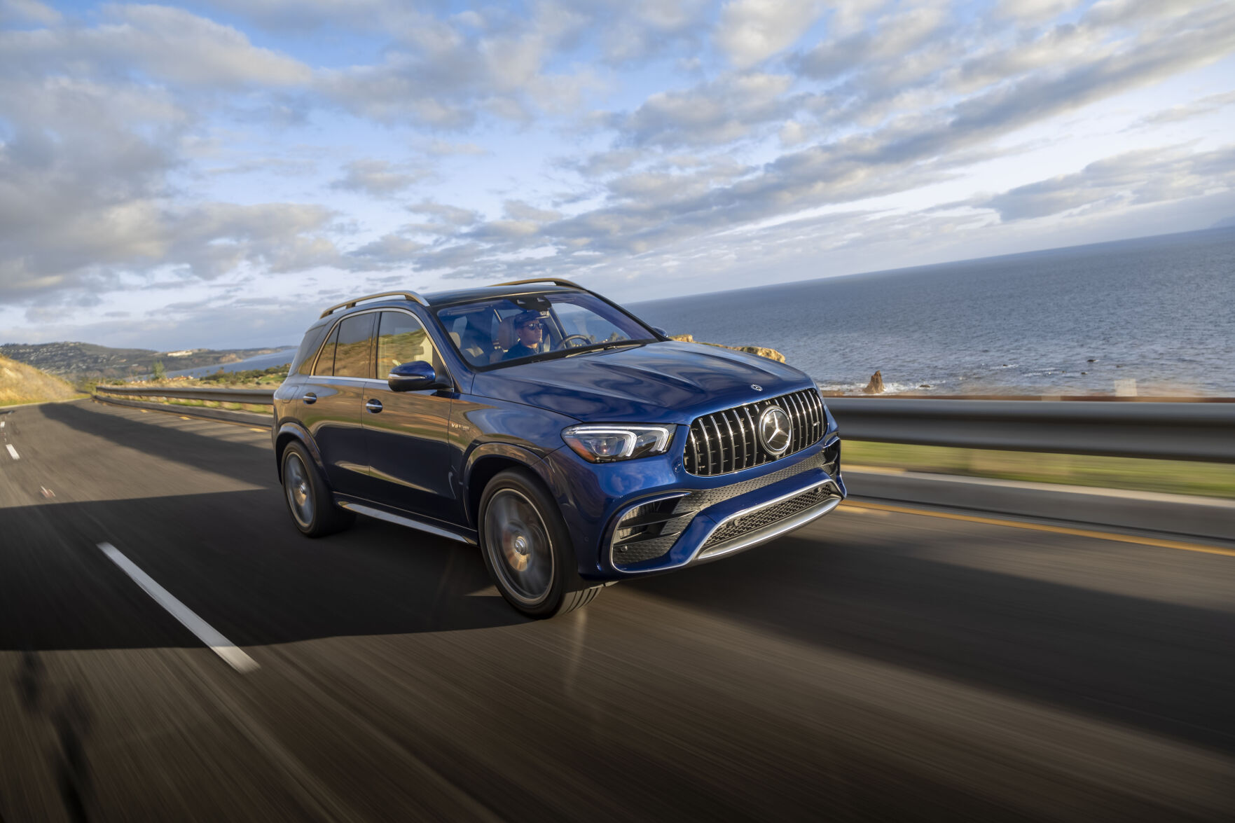 Mercedes-AMG GLE 63 S (3)-source.jpg